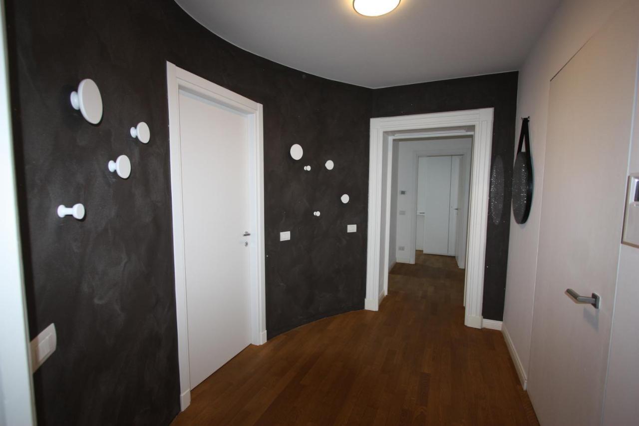 Palazzo Della Torre Elegant Apartment In 科莫 外观 照片